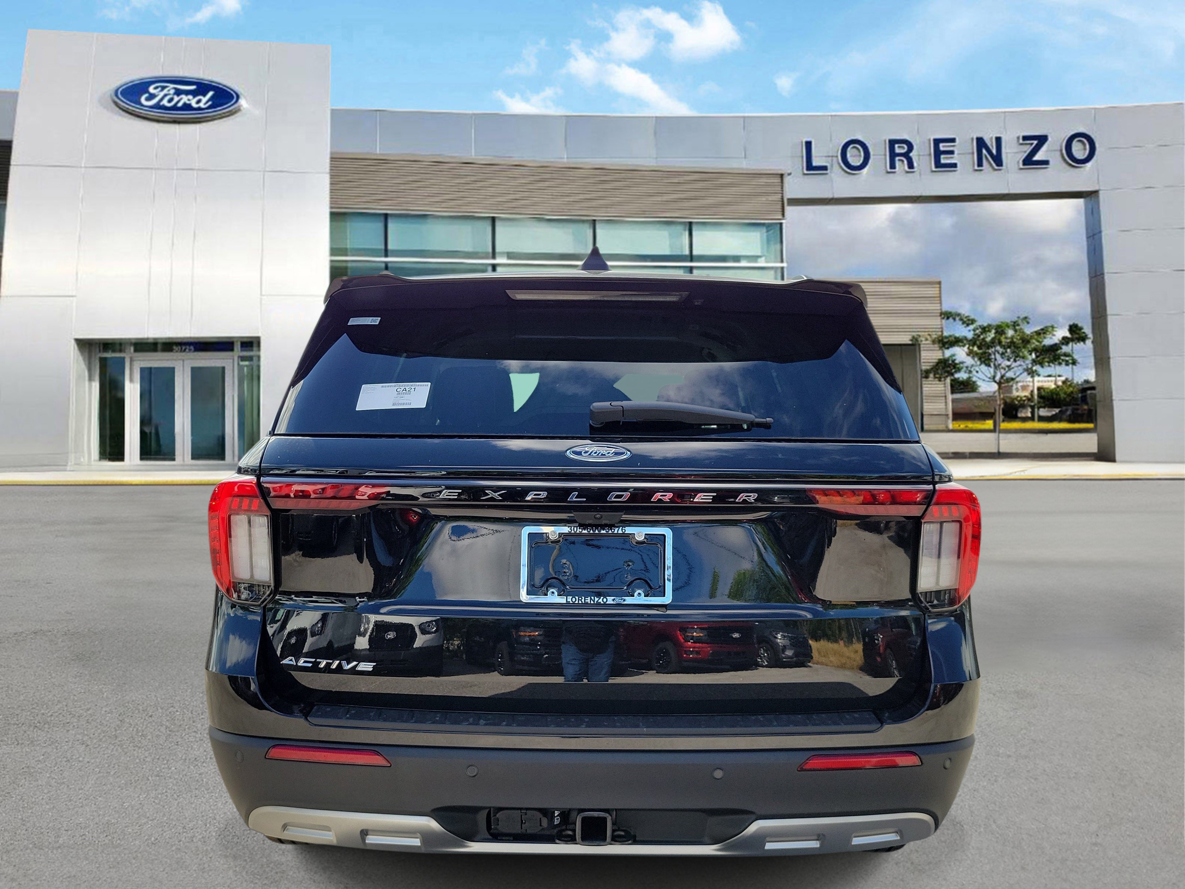 New 2026 Ford Explorer Active w/ Active Comfort Package RWD image 5