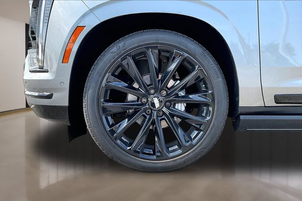New 2026 Cadillac Escalade Platinum Sport w/ LPO, ONYX Package AWD/4WD image 12