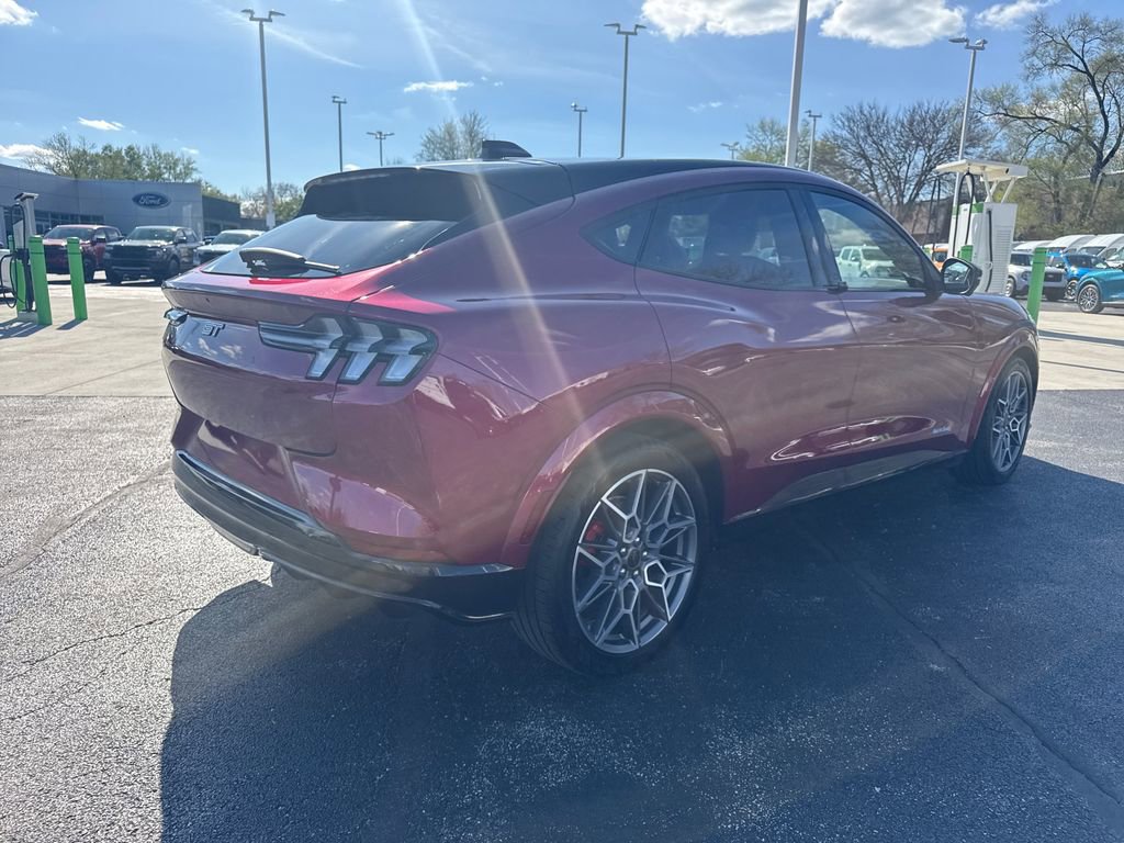 Used 2025 Ford Mustang Mach-E GT AWD/4WD image 8
