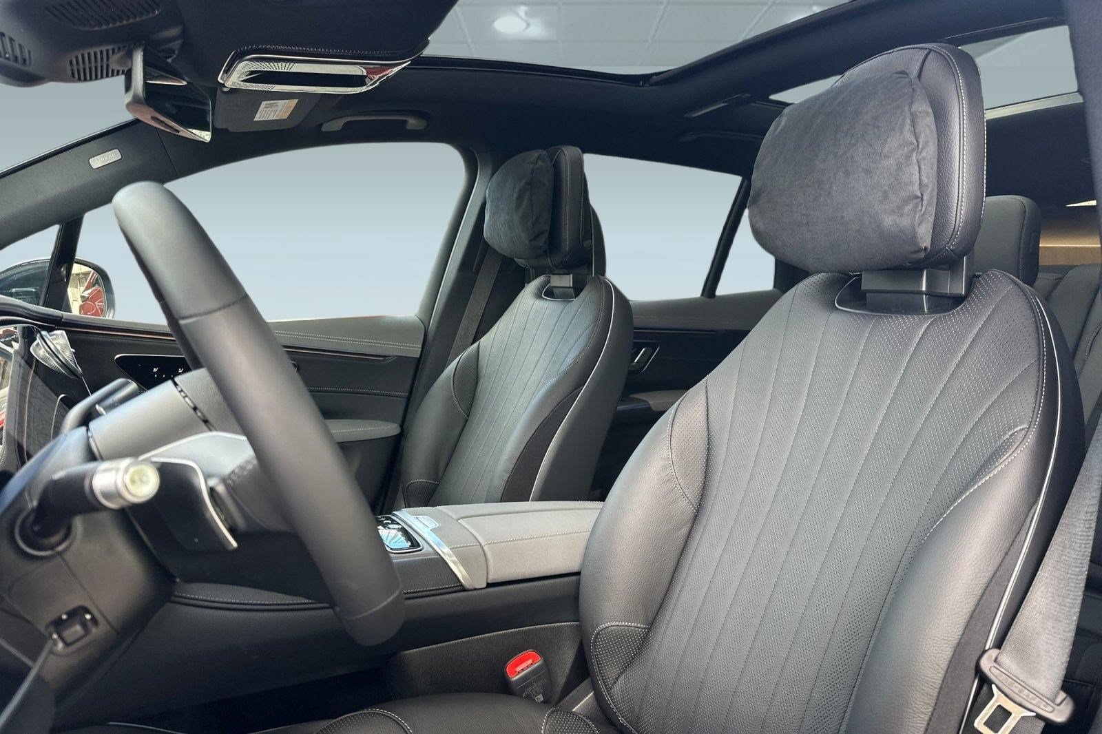 New 2026 Mercedes-Benz EQS 400 4MATIC SUV image 15
