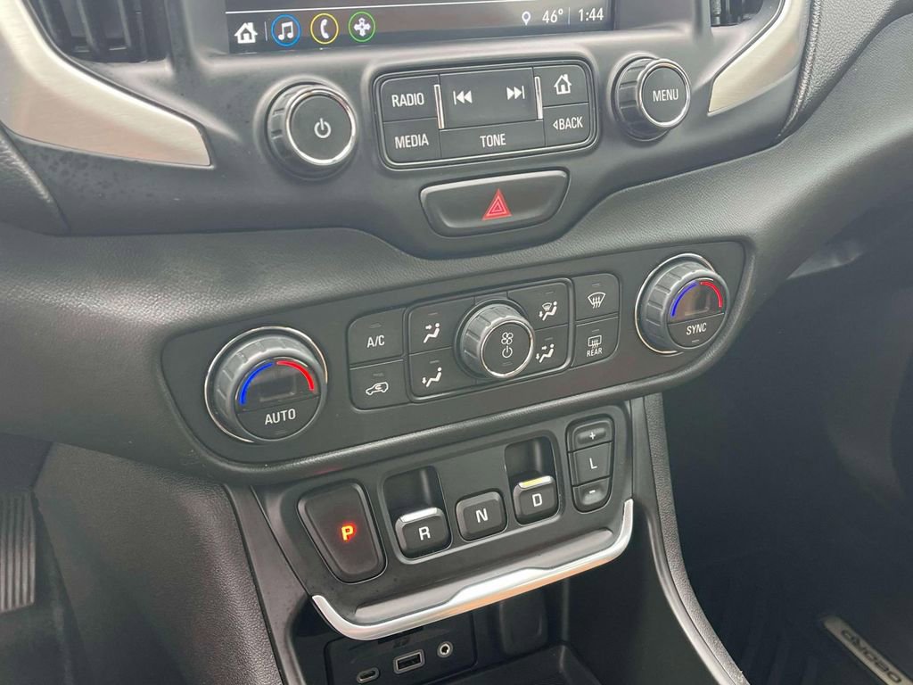 Used 2018 GMC Terrain SLT w/ Preferred Package image 33
