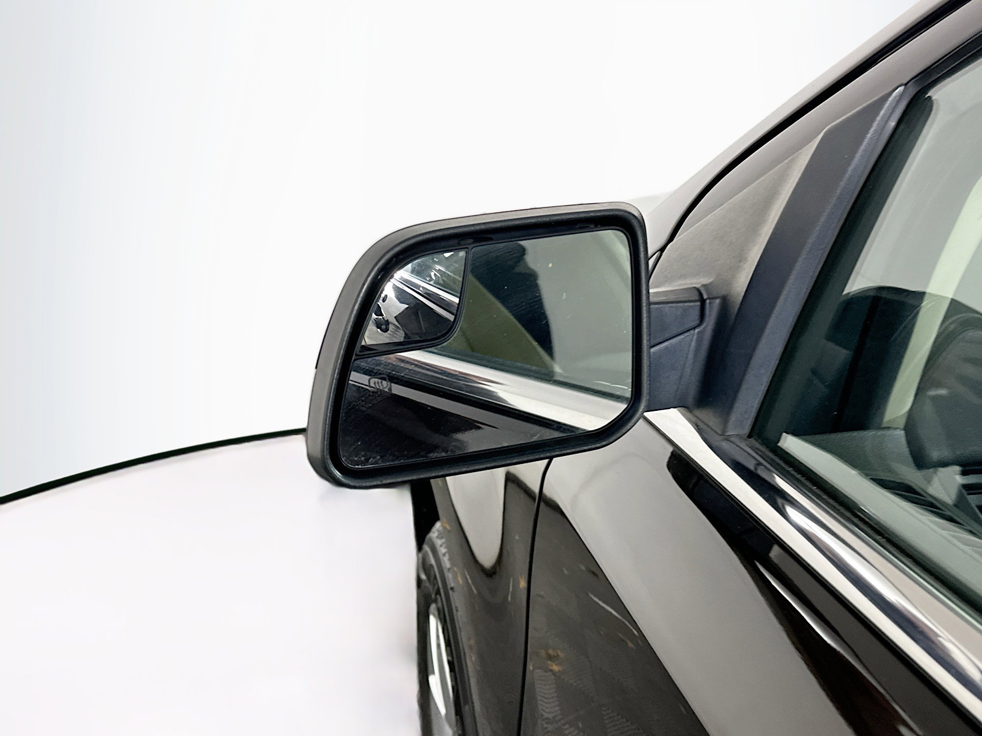 Used 2013 Ford Edge Limited image 16