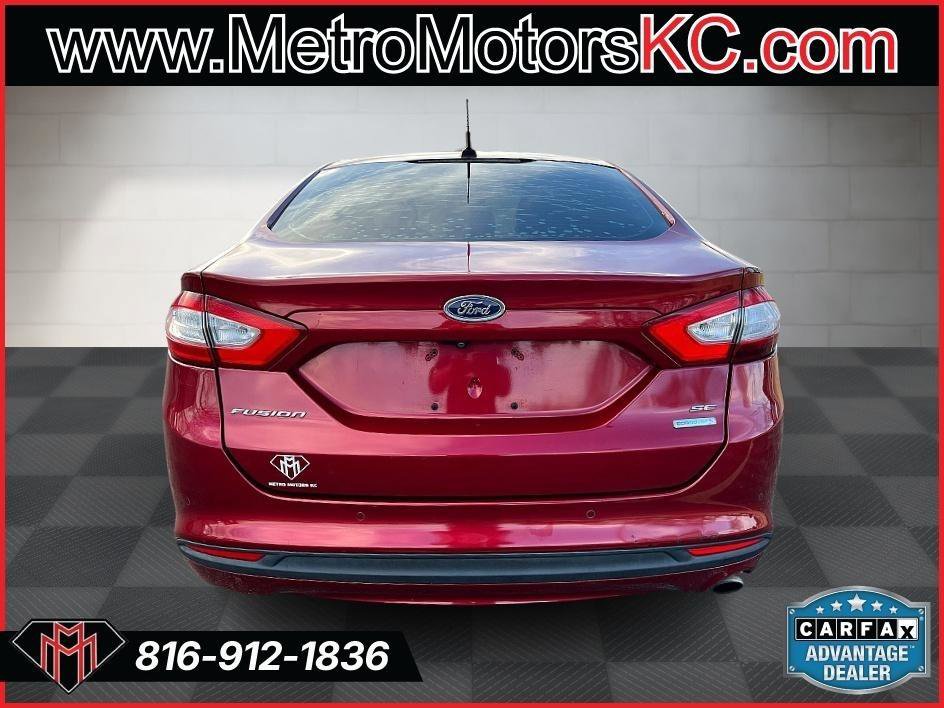 Used 2016 Ford Fusion SE w/ Equipment Group 202A image 4