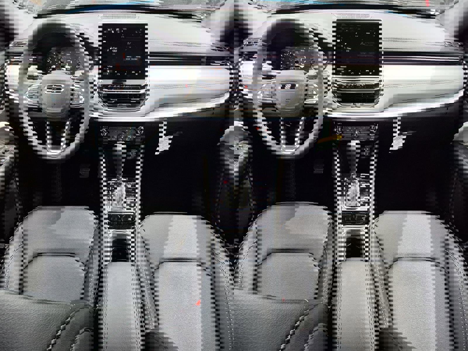 Used 2026 Jeep Compass Limited image 9