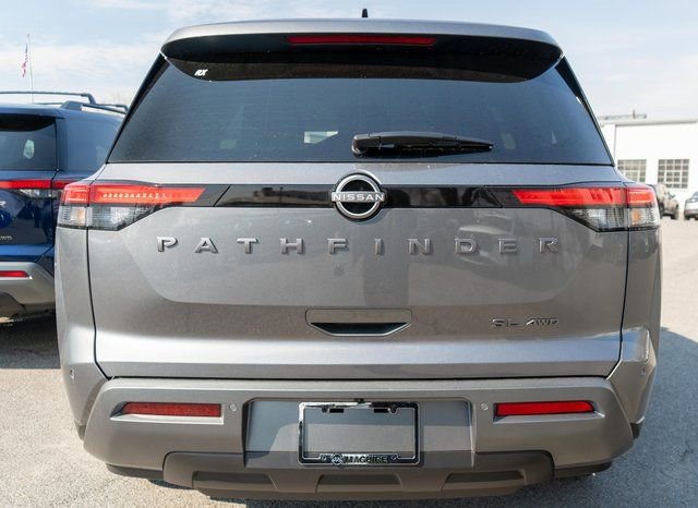 New 2026 Nissan Pathfinder SL AWD/4WD image 5
