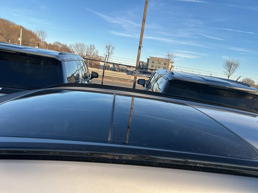 Used 2025 MAZDA CX-90 3.3 Turbo w/ Premium Sport Pkg image 6