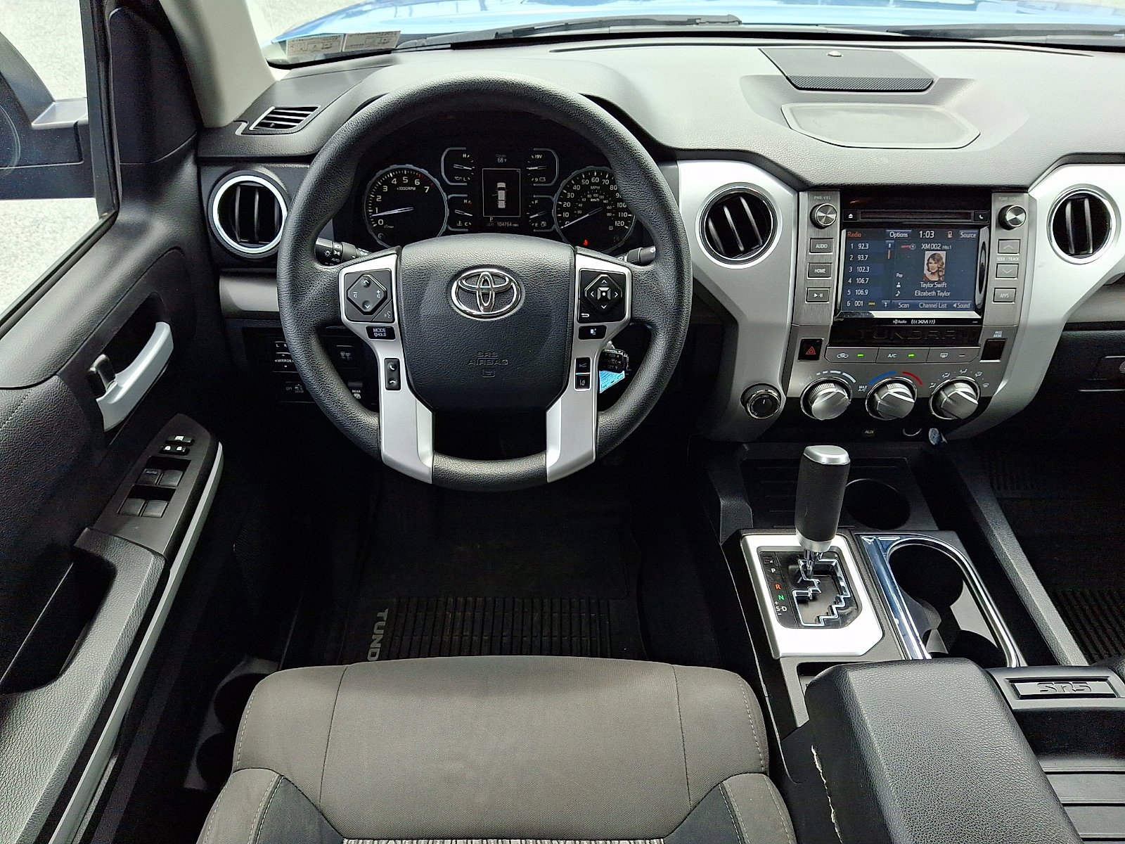 Used 2019 Toyota Tundra SR5 w/ SR5 Upgrade Package AWD/4WD image 13