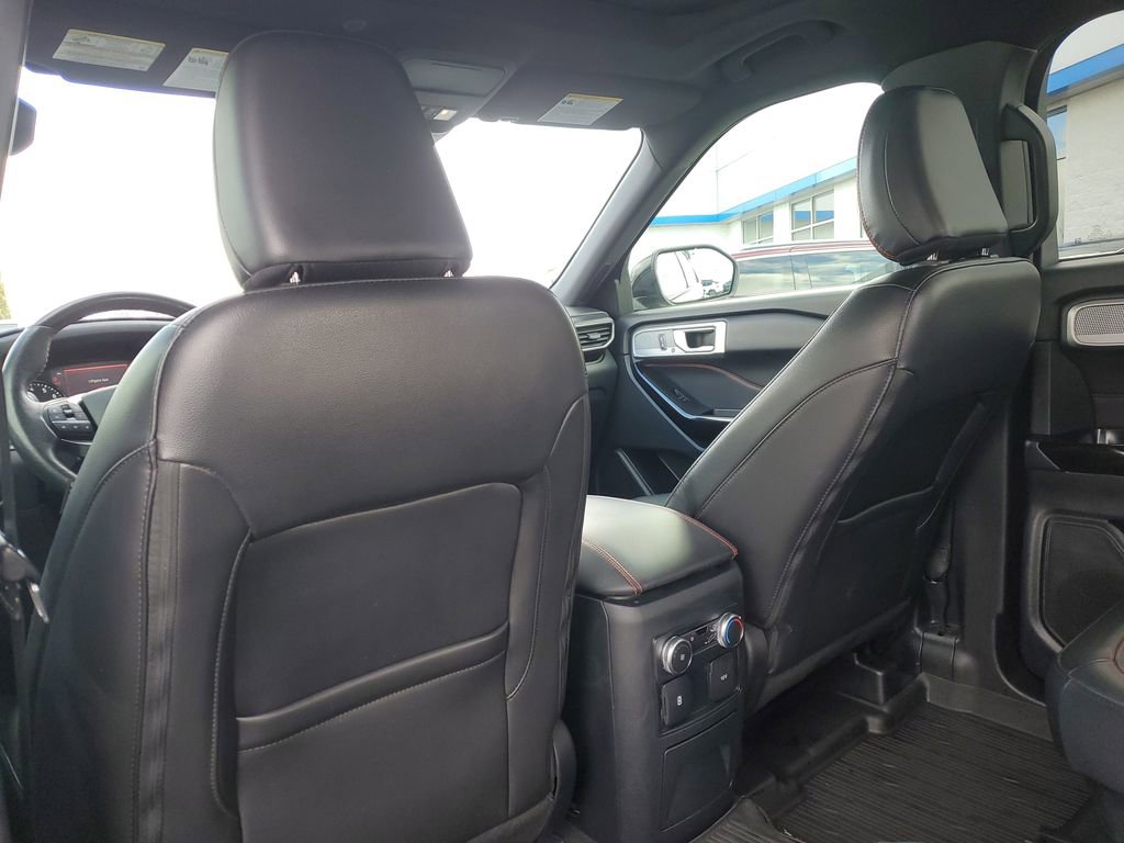 Used 2022 Ford Explorer ST-Line w/ Class IV Trailer Tow Package image 29