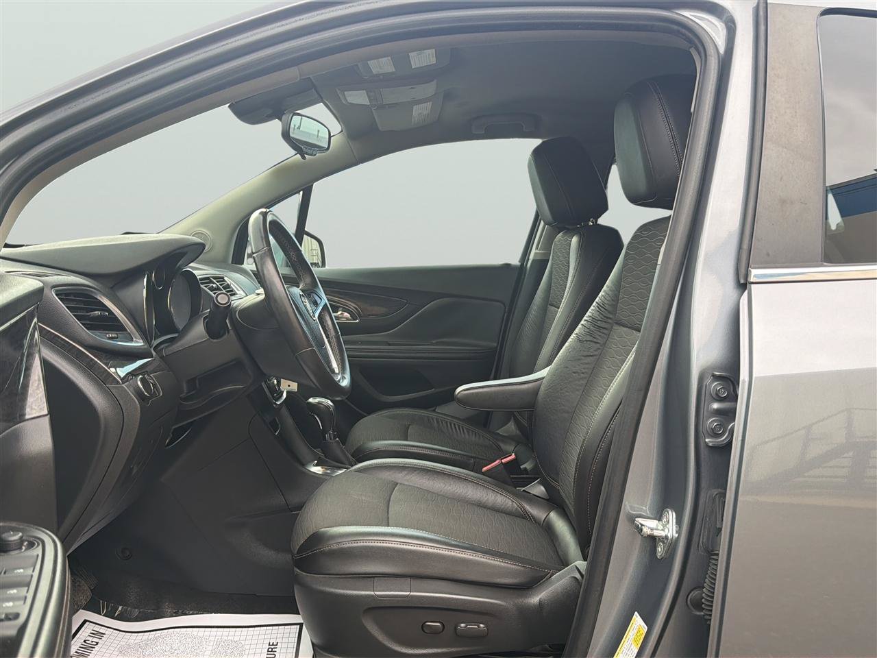 Used 2015 Buick Encore AWD image 13