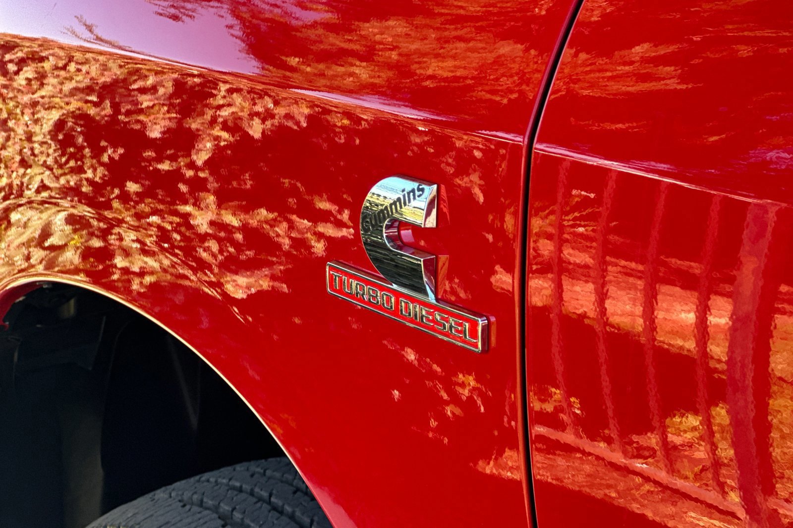 Used 2024 RAM 2500 Tradesman w/ Chrome Appearance Group image 27