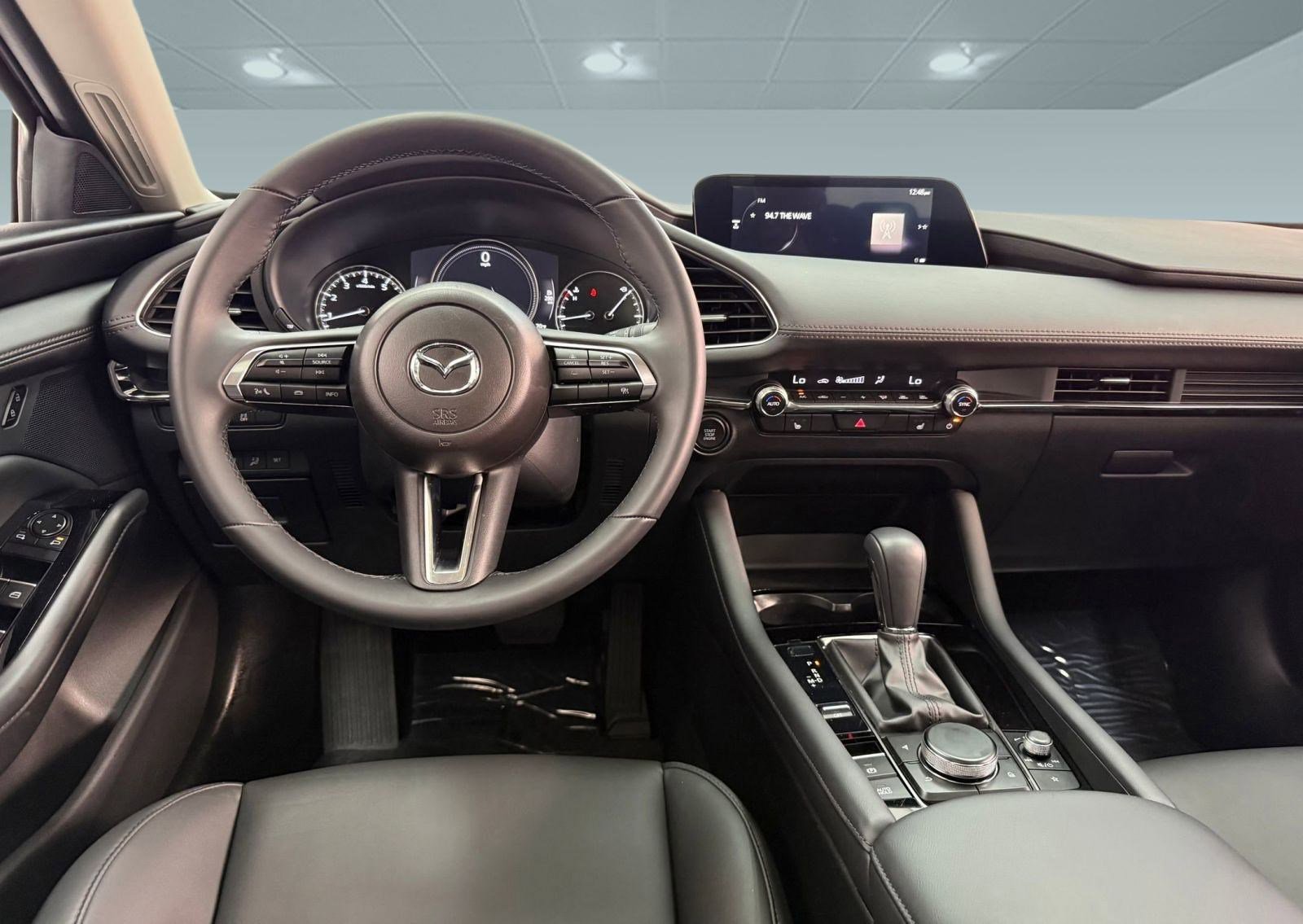 Used 2025 MAZDA MAZDA3 s image 25