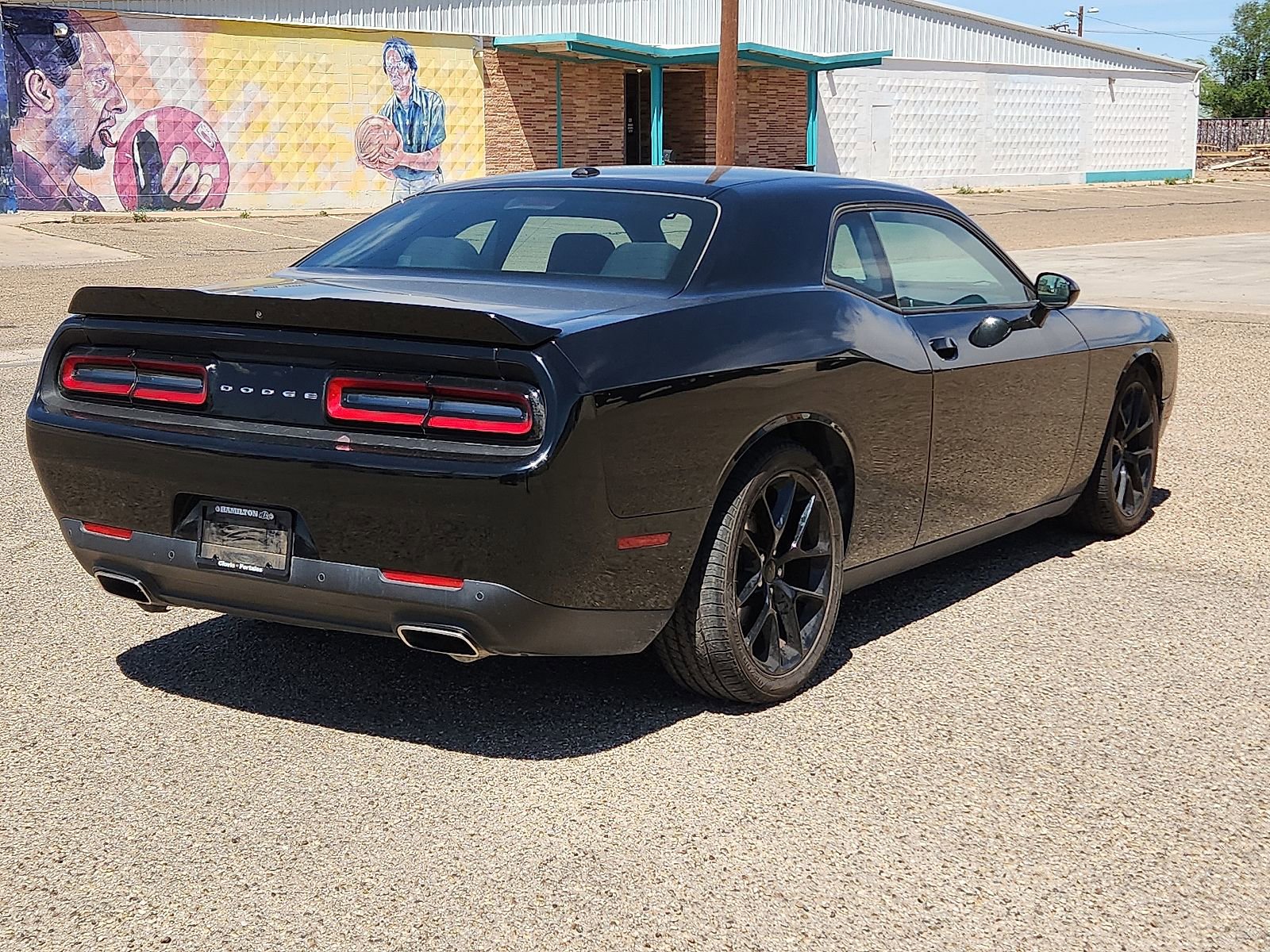 Used 2022 Dodge Challenger GT RWD image 4
