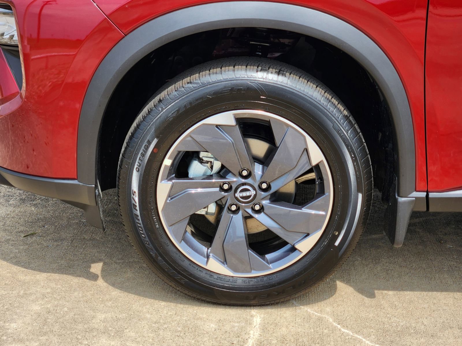 New 2026 Nissan Rogue SV image 10