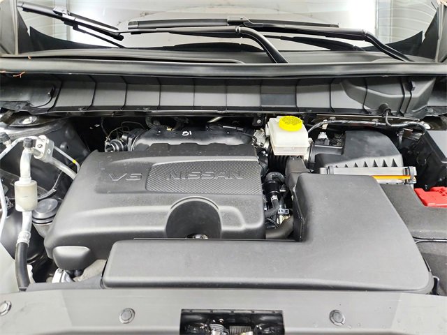 Used 2024 Nissan Pathfinder Platinum w/ Cargo Package image 17