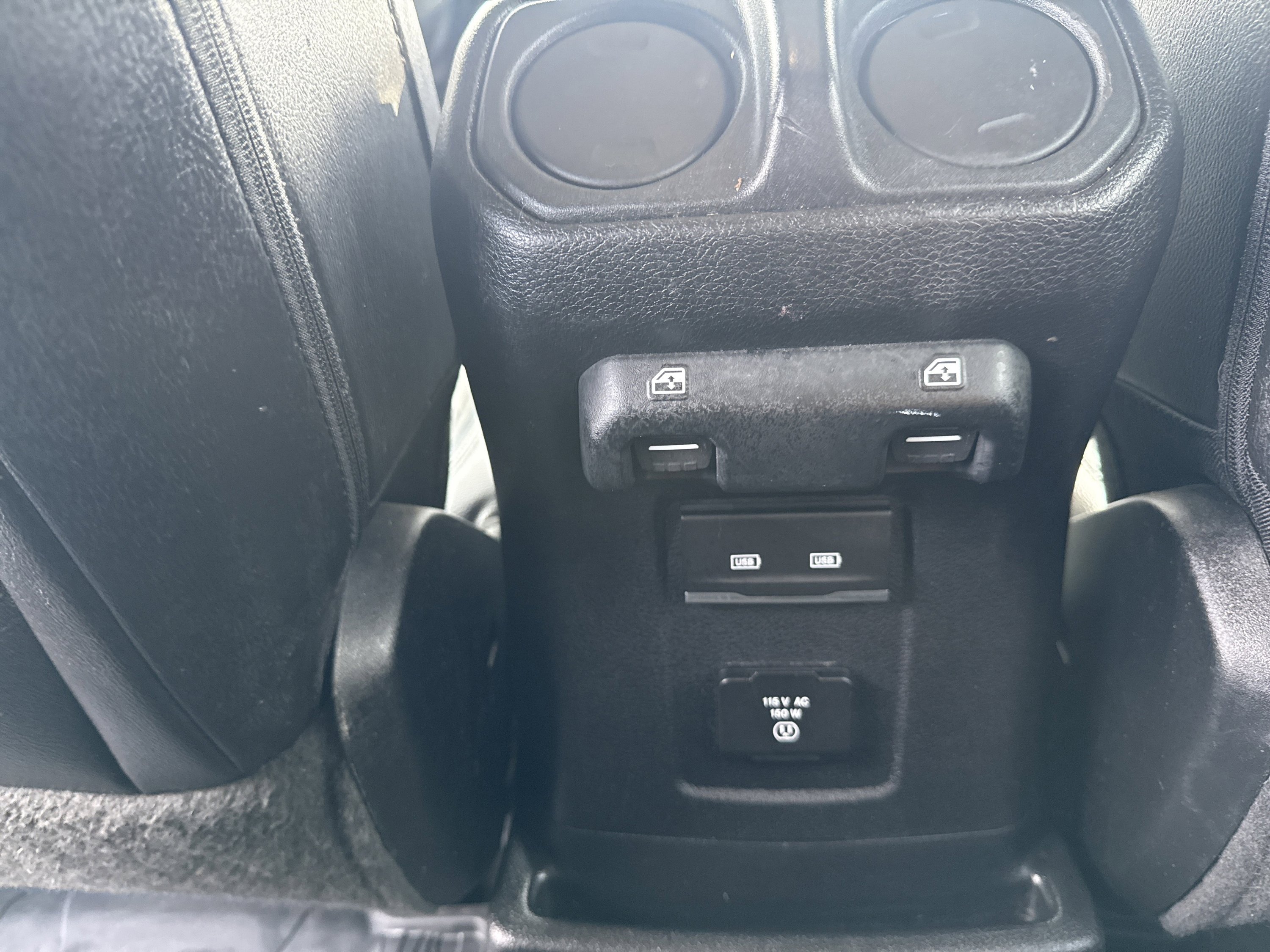 Used 2021 Jeep Wrangler Unlimited Sahara AWD/4WD image 13