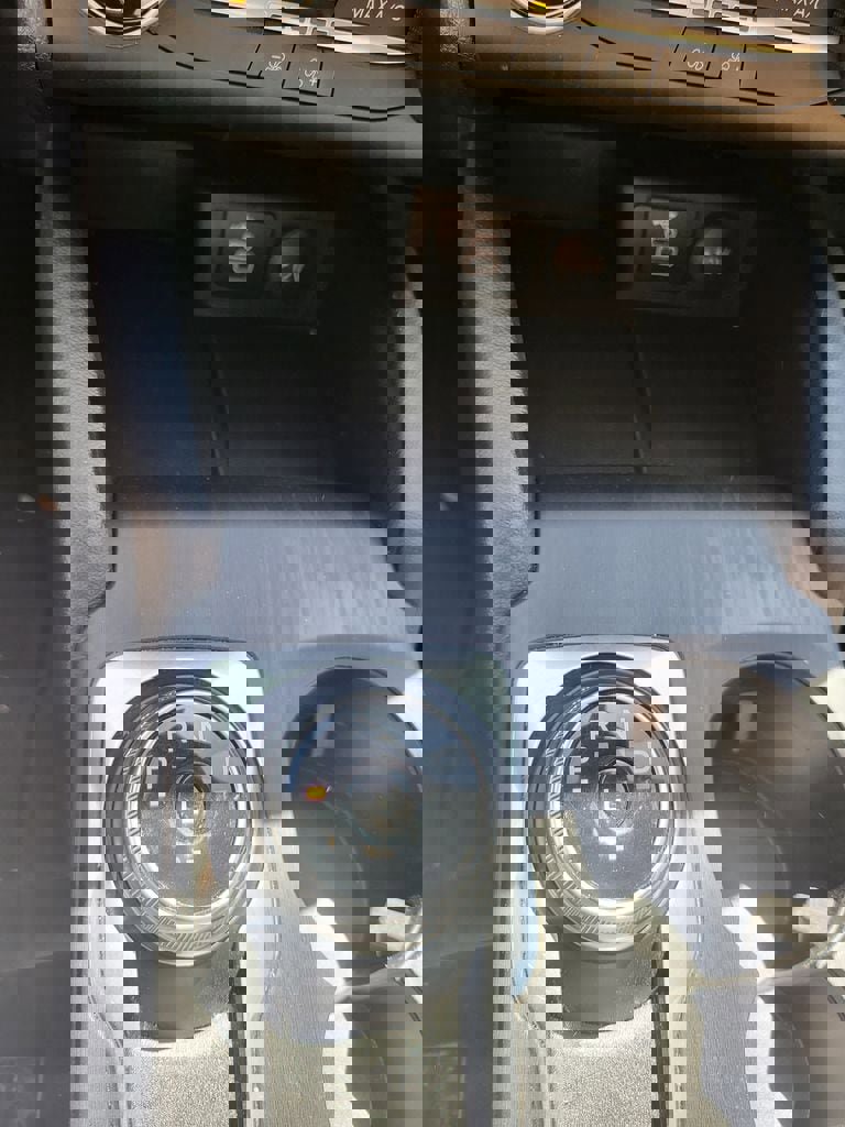 Used 2025 Ford Escape Active image 8