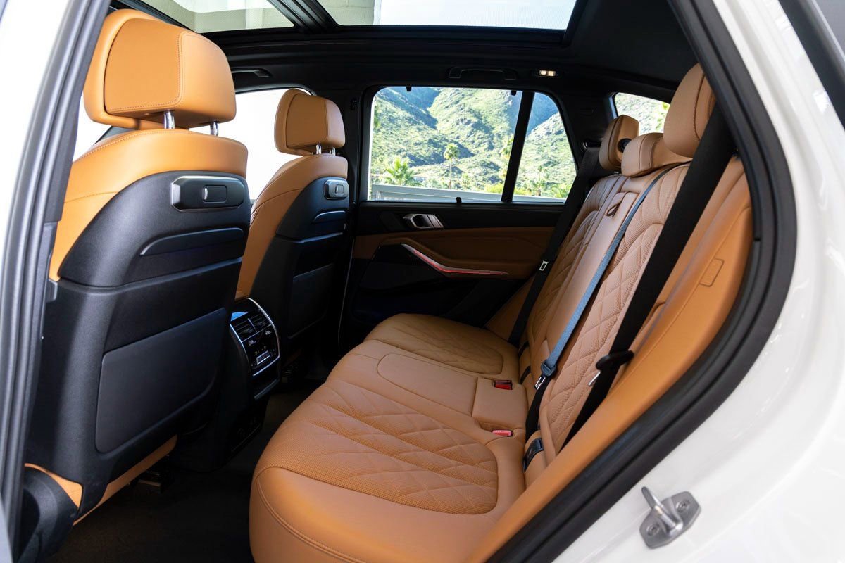 Used 2024 BMW X5 M60i image 25