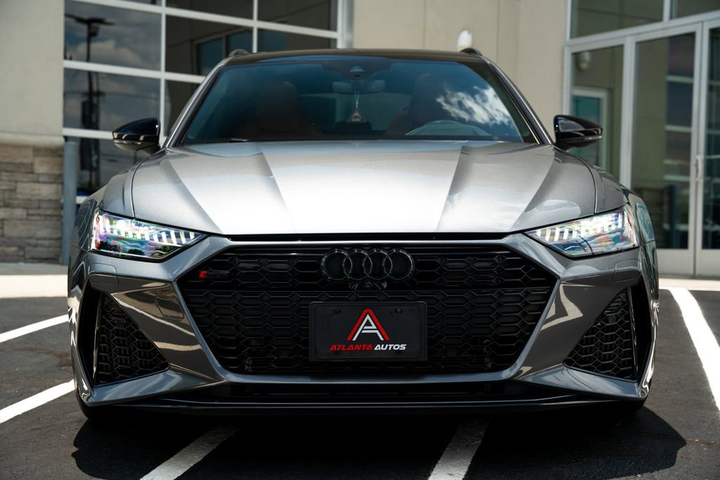 Used 2022 Audi RS 6 w/ Executive Package AWD/4WD image 4