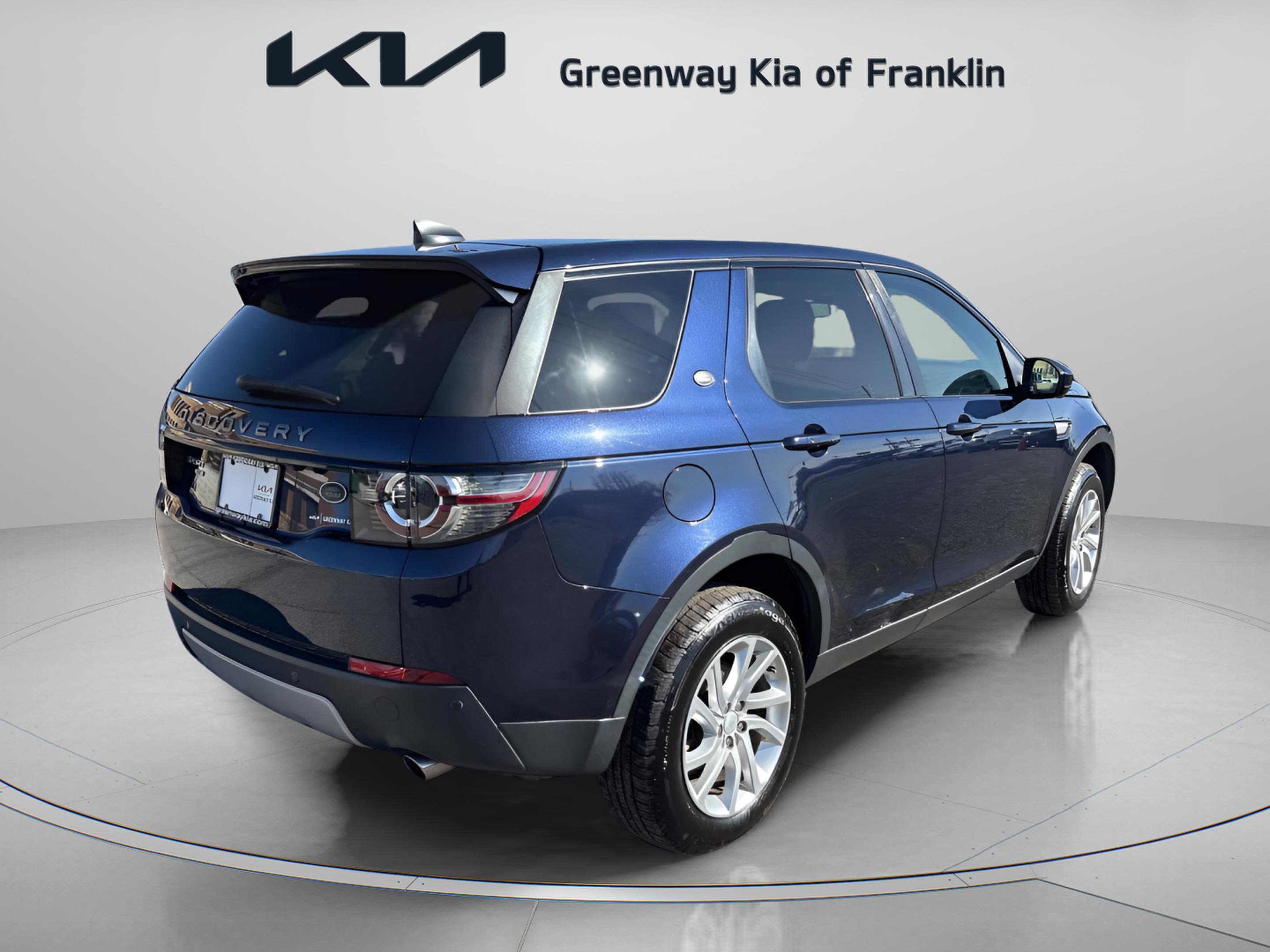 Used 2017 Land Rover Discovery Sport HSE image 7