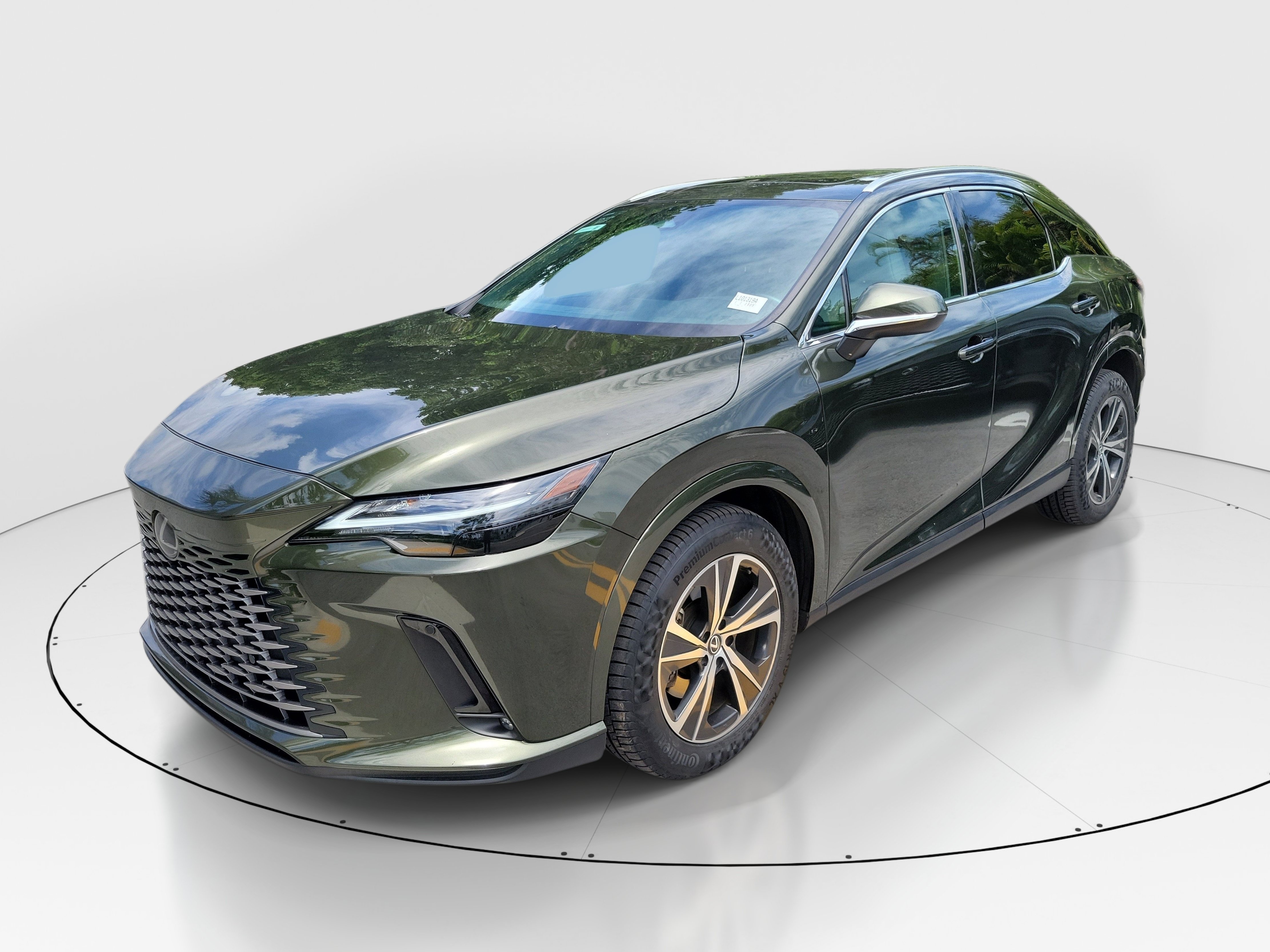 Used 2023 Lexus RX 350 Premium w/ Cold Area Package FWD image 3