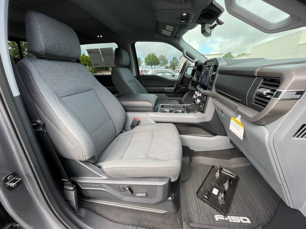 Used 2024 Ford F150 XLT w/ Equipment Group 302A MID AWD/4WD image 32