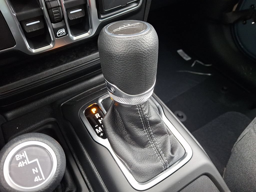 New 2026 Jeep Gladiator Sport AWD/4WD image 11
