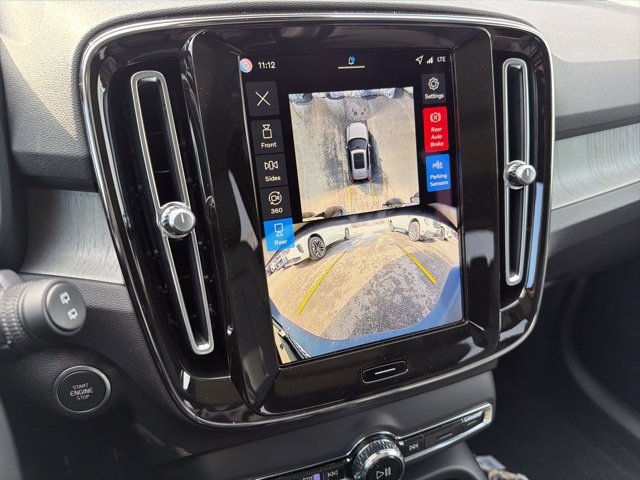 New 2026 Volvo XC40 B5 Ultra w/ Protection Package Premier AWD/4WD image 15