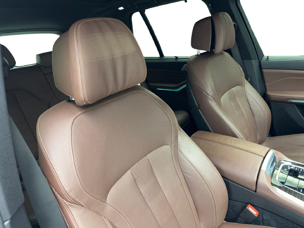 Used 2021 BMW X5 sDrive40i w/ M Sport Package RWD image 47