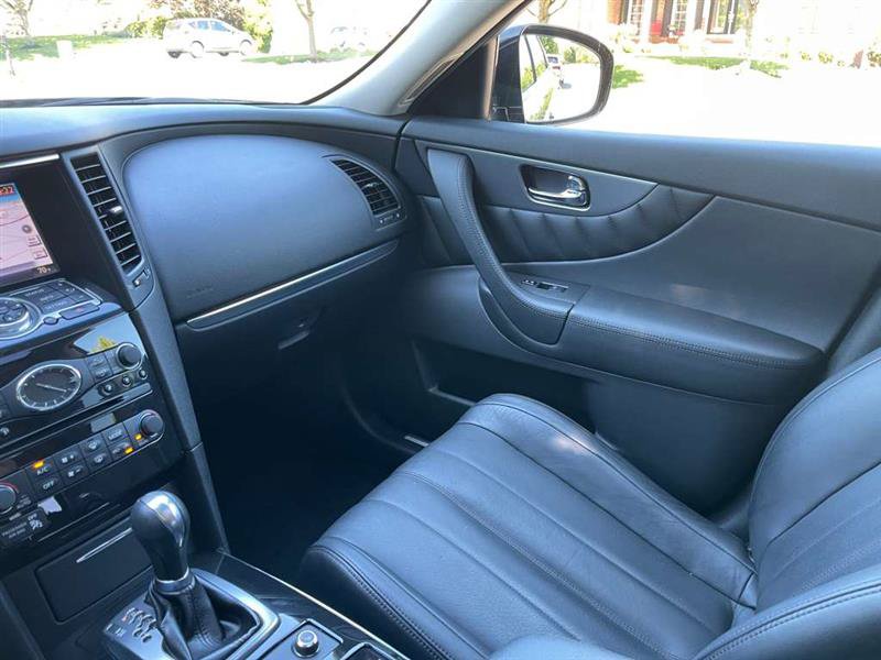 Used 2012 INFINITI FX35 AWD w/ Premium Pkg image 56