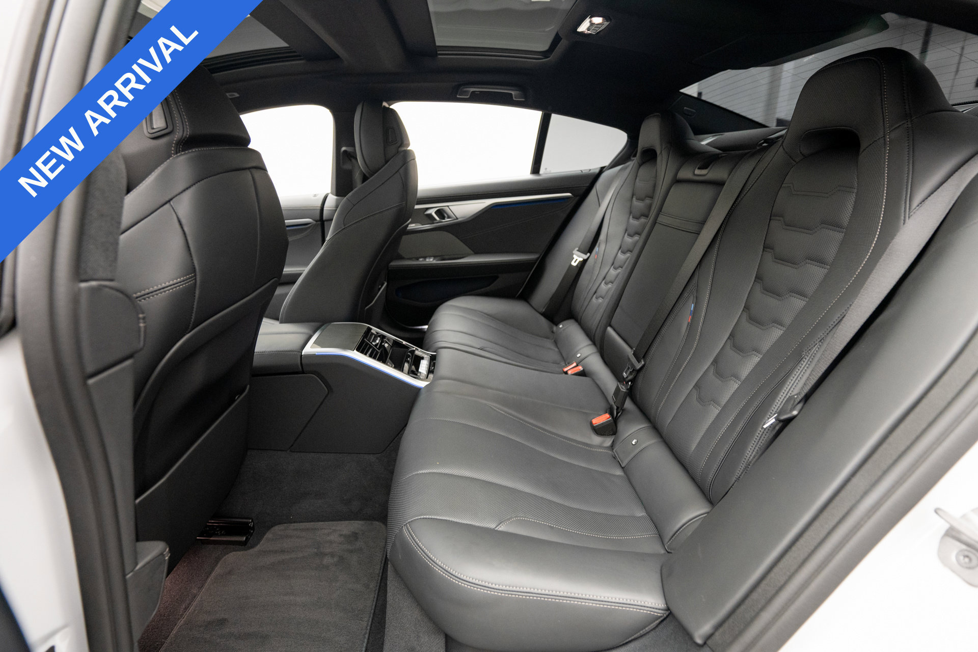Used 2025 BMW 840i xDrive AWD/4WD image 16
