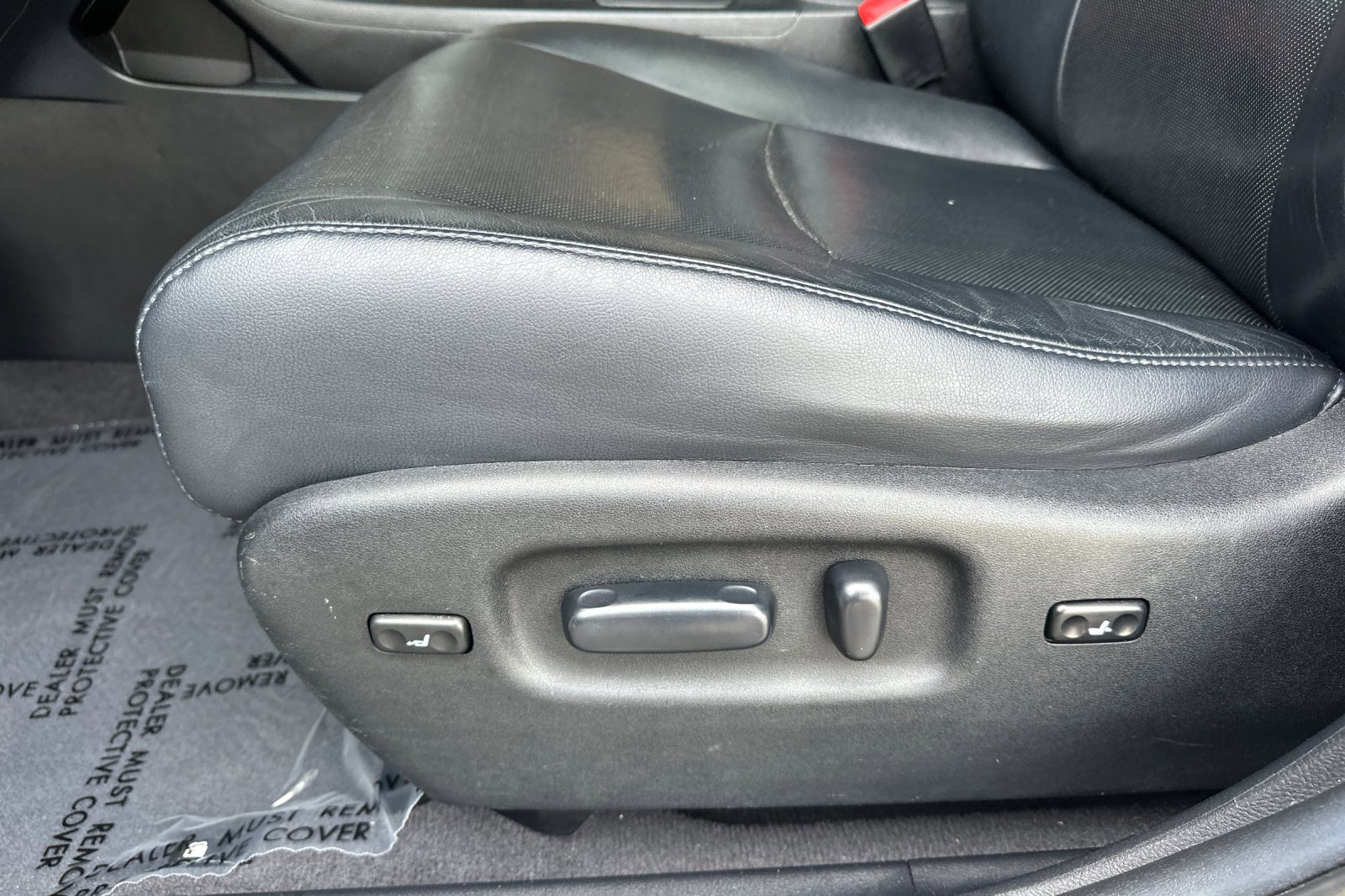 Used 2013 Toyota Highlander Limited AWD/4WD image 13