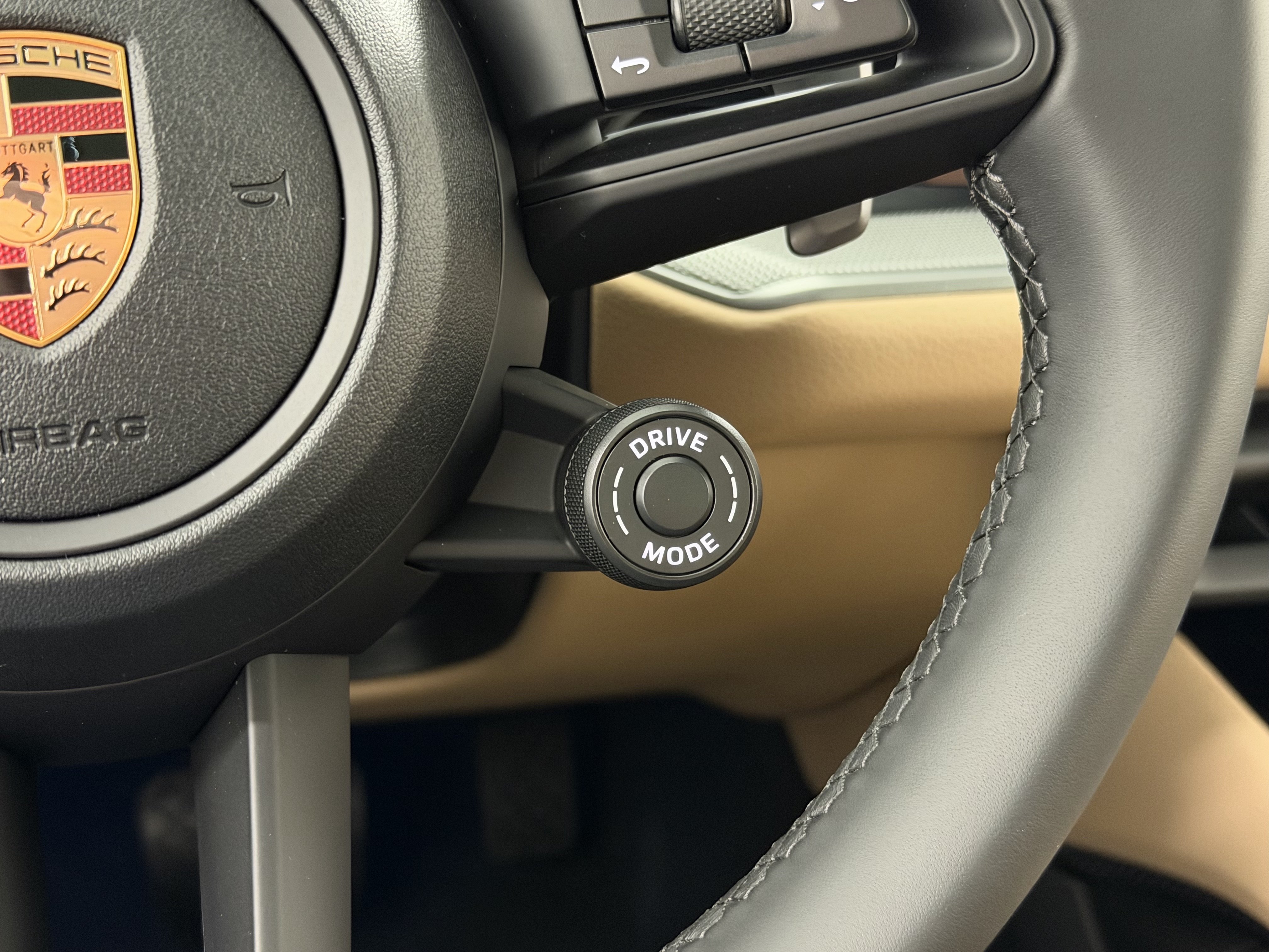 New 2026 Porsche Cayenne E-Hybrid AWD/4WD image 50