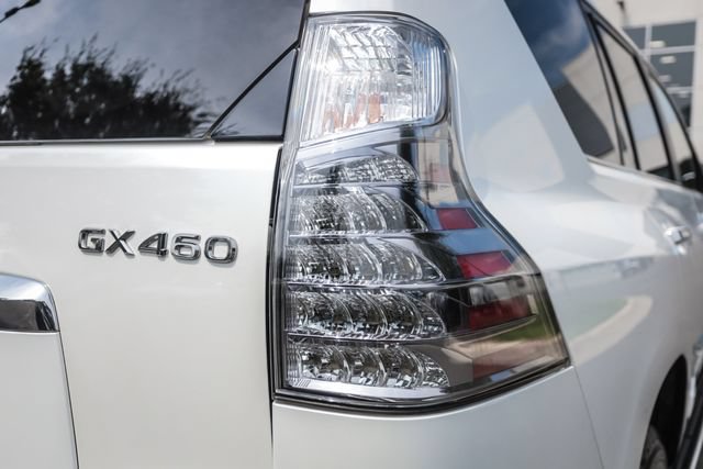 Used 2018 Lexus GX 460 Premium AWD/4WD image 17