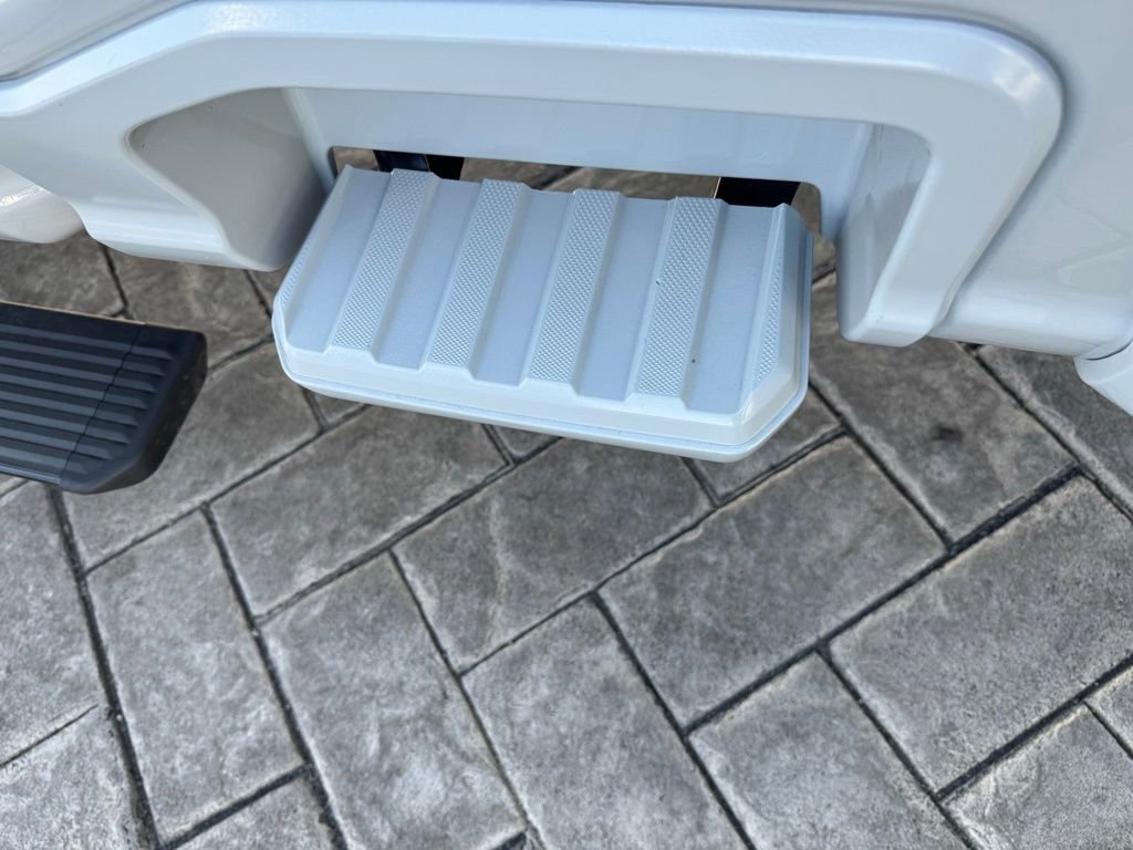 Used 2026 Ford F450 Lariat AWD/4WD image 9