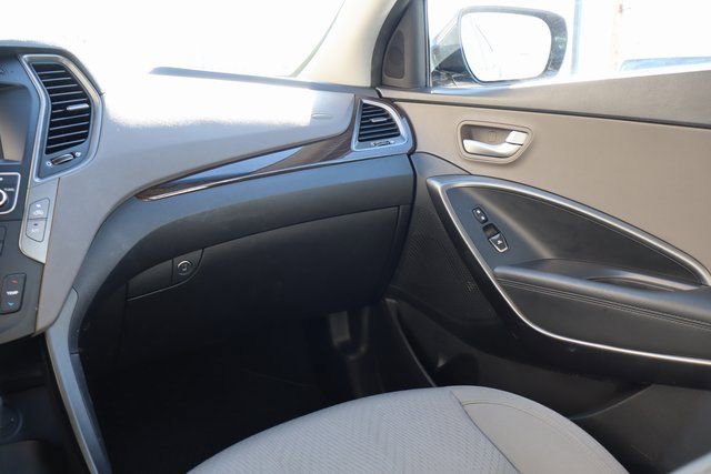 Used 2017 Hyundai Santa Fe Sport AWD/4WD image 34