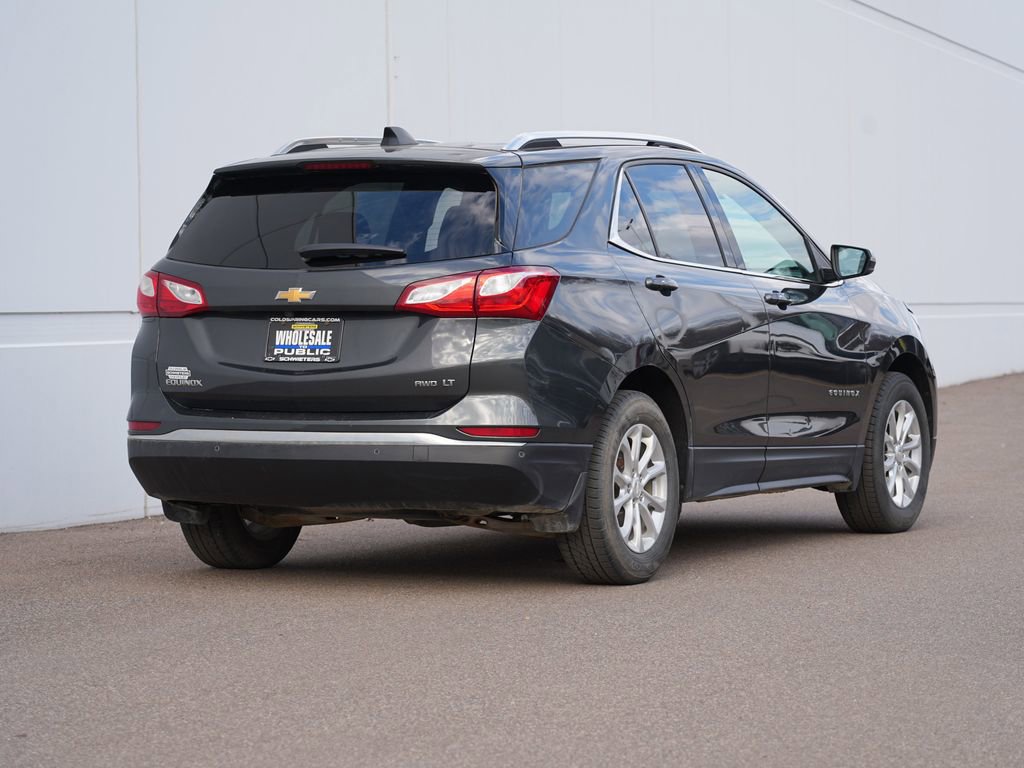 Used 2018 Chevrolet Equinox LT w/ Sun & Infotainment Package image 3
