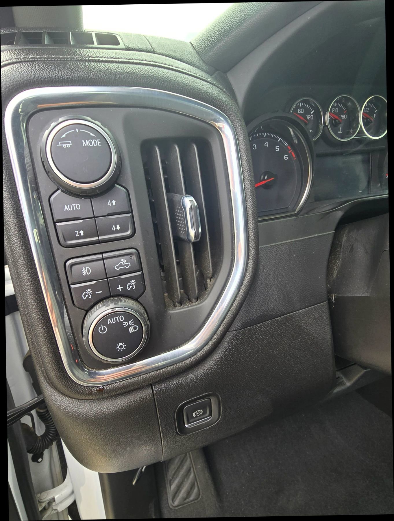 Used 2022 Chevrolet Silverado 1500 RST w/ All Star Edition Plus image 27