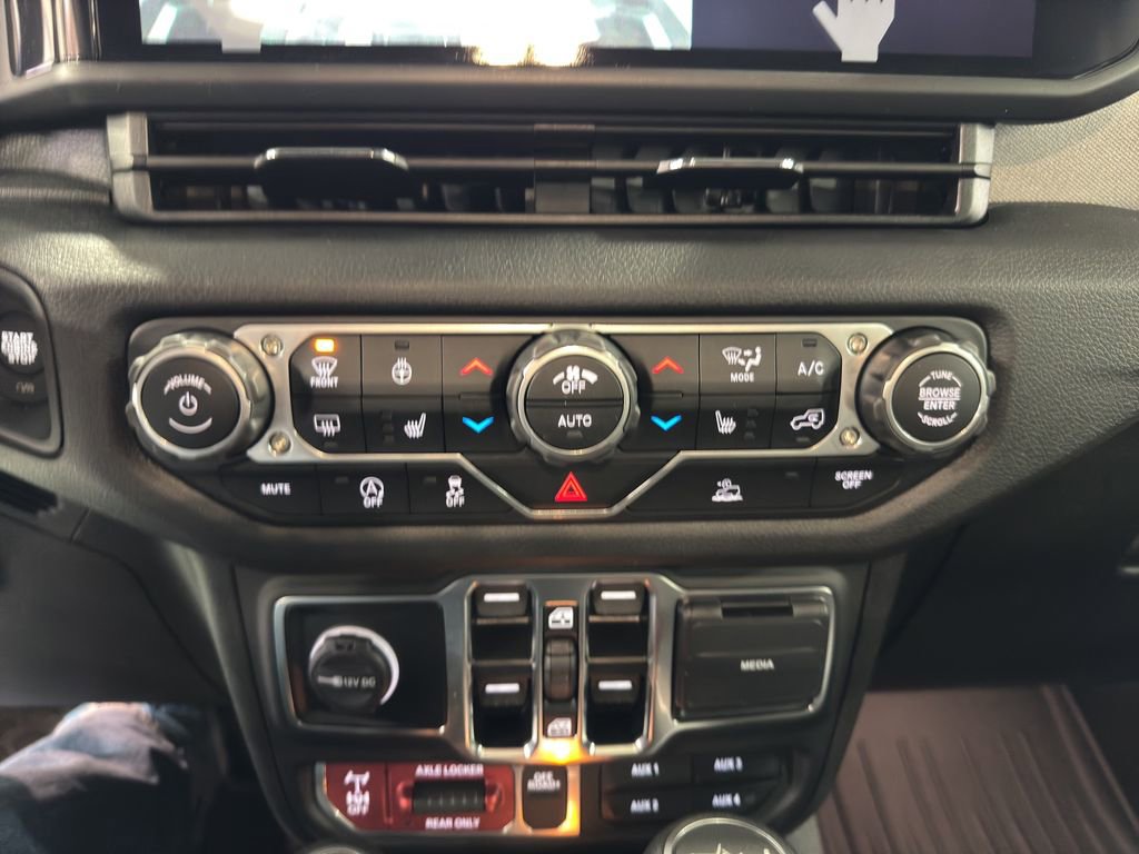 New 2025 Jeep Wrangler Willys image 33