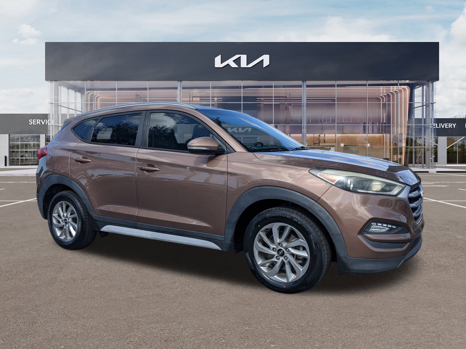 Used 2017 Hyundai Tucson SE Plus image 1