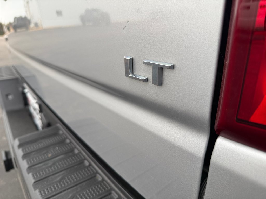 Used 2022 Chevrolet Silverado 1500 LT Trail Boss w/ Bed Protection Package AWD/4WD image 39