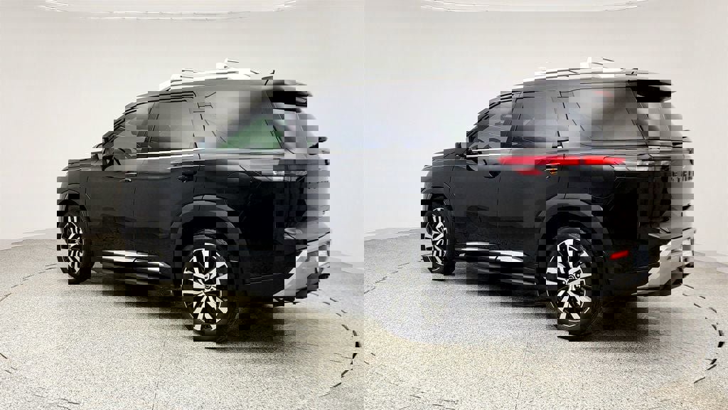 Used 2023 Nissan Pathfinder Platinum w/ Lighting Package (N93) image 7