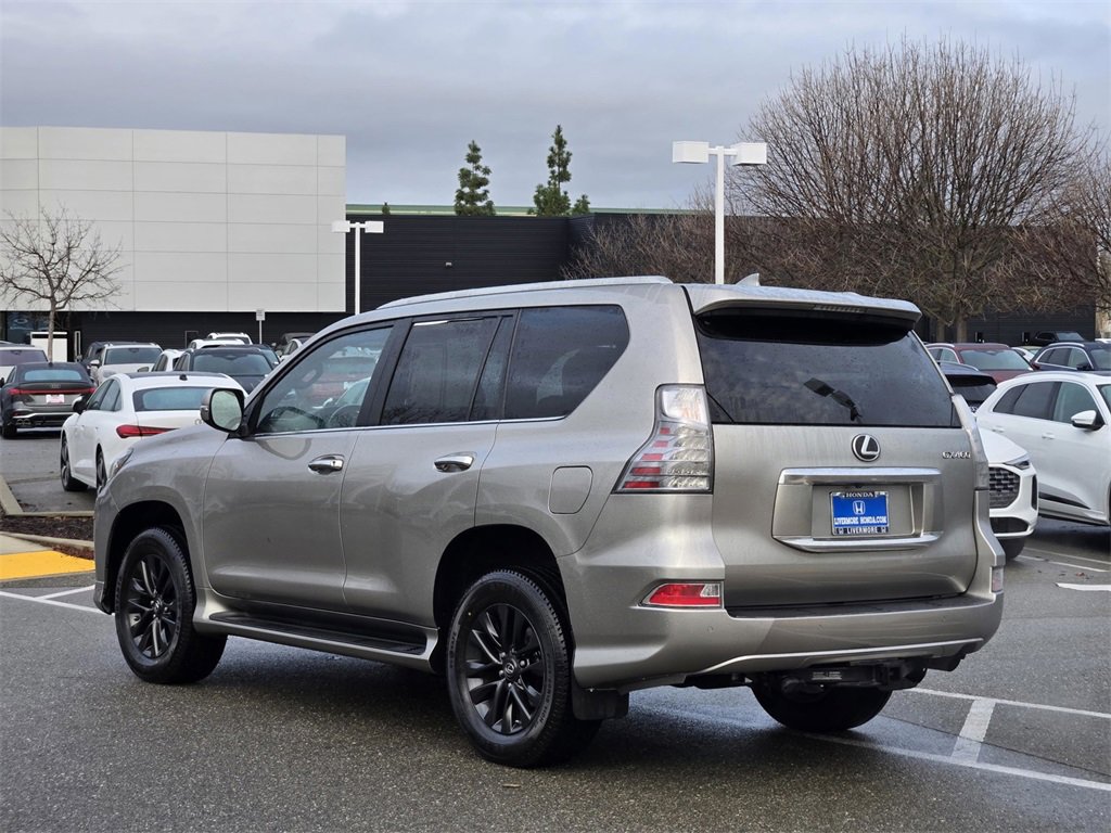 Used 2022 Lexus GX 460 Premium w/ Premium Plus Package image 7