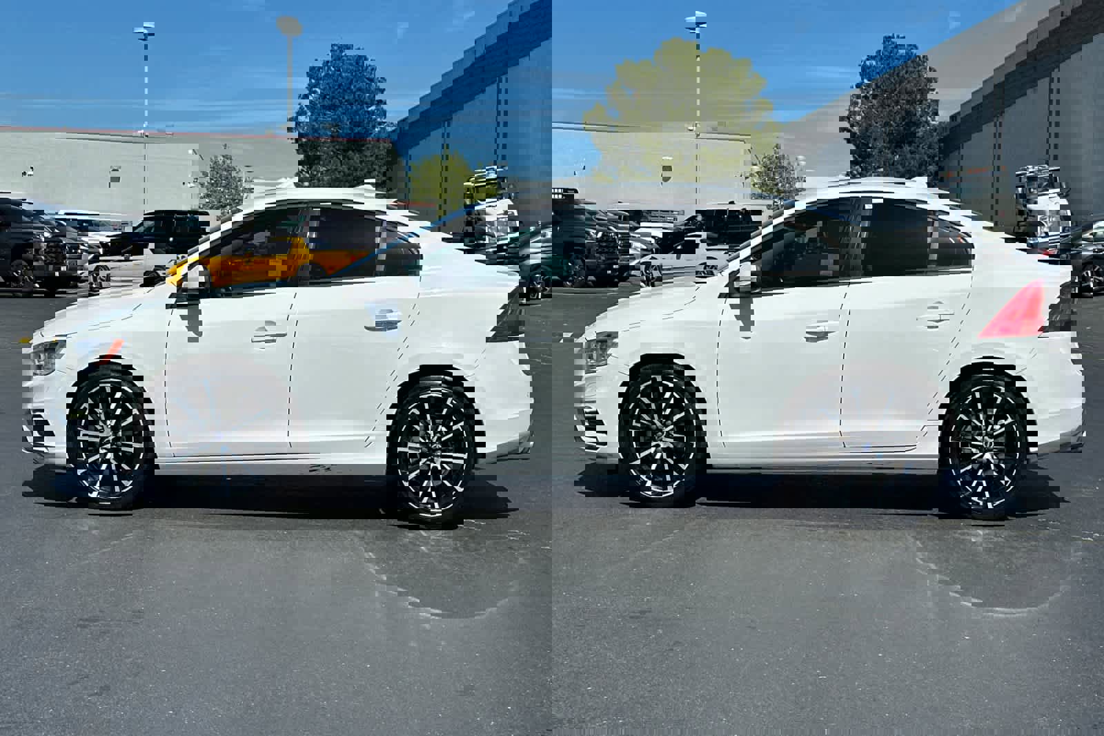 Used 2017 Volvo S60 T5 Dynamic w/ Vision Package image 9