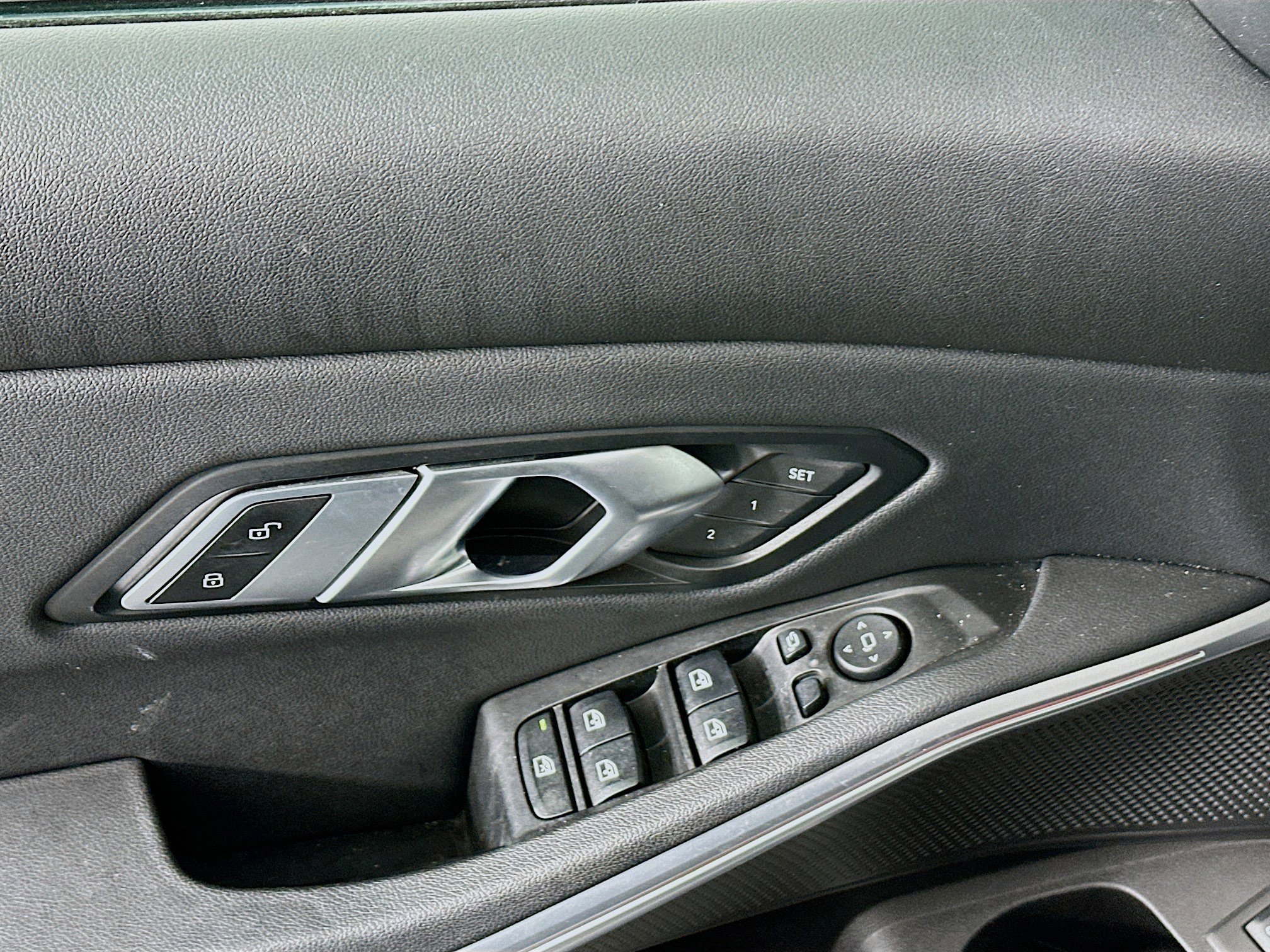 Used 2019 BMW 330i Sedan w/ Premium Package image 15