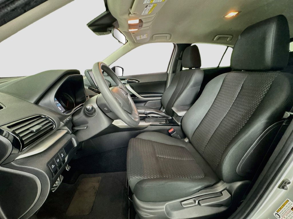 Used 2023 Mitsubishi Eclipse Cross LE AWD/4WD image 12