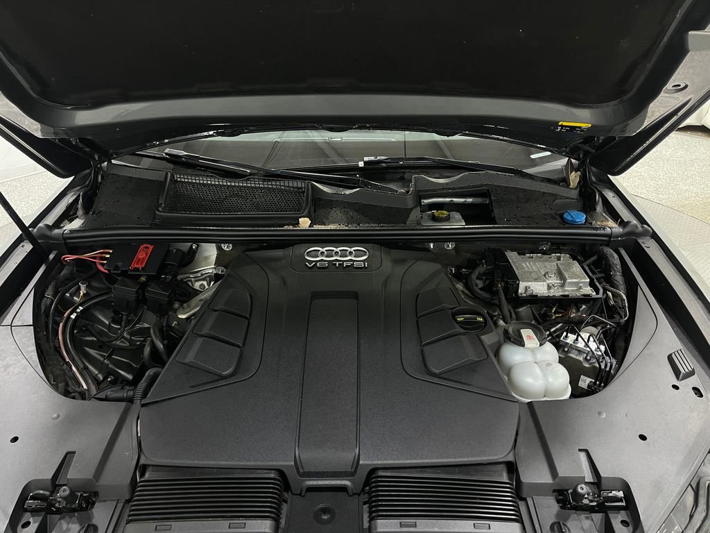 Used 2018 Audi Q7 3.0T Premium Plus w/ Premium Plus Package image 27