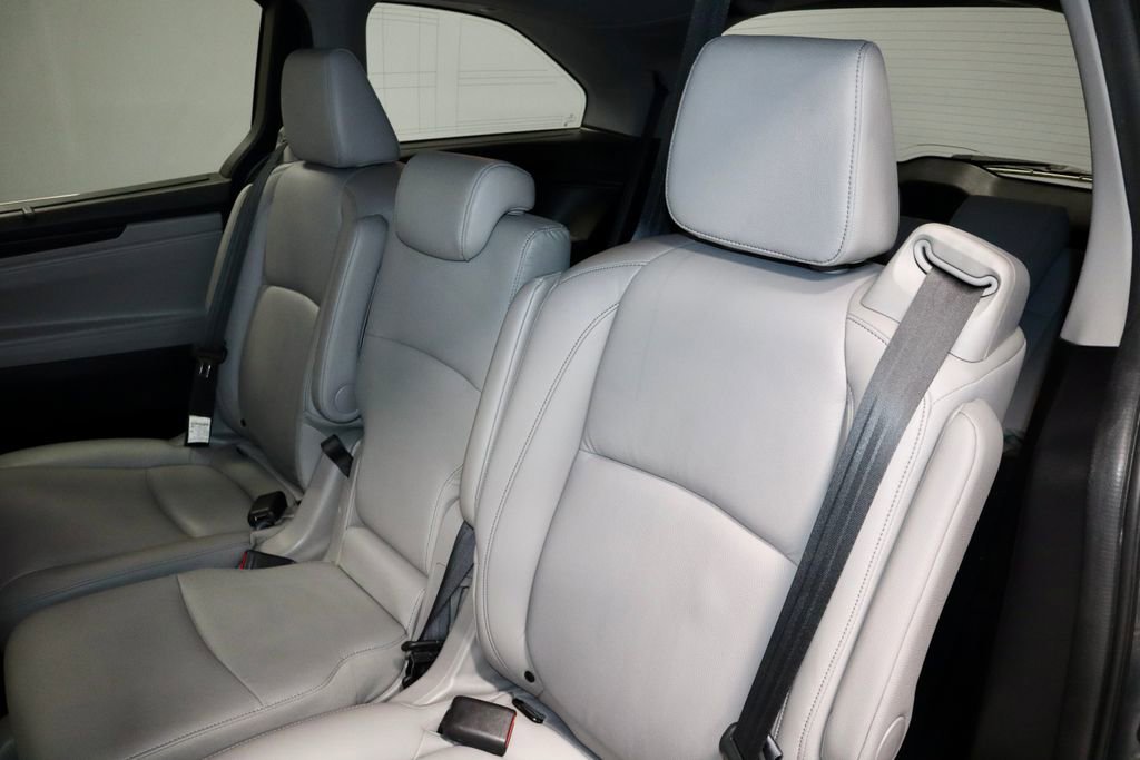 Used 2024 Honda Odyssey EX-L image 16