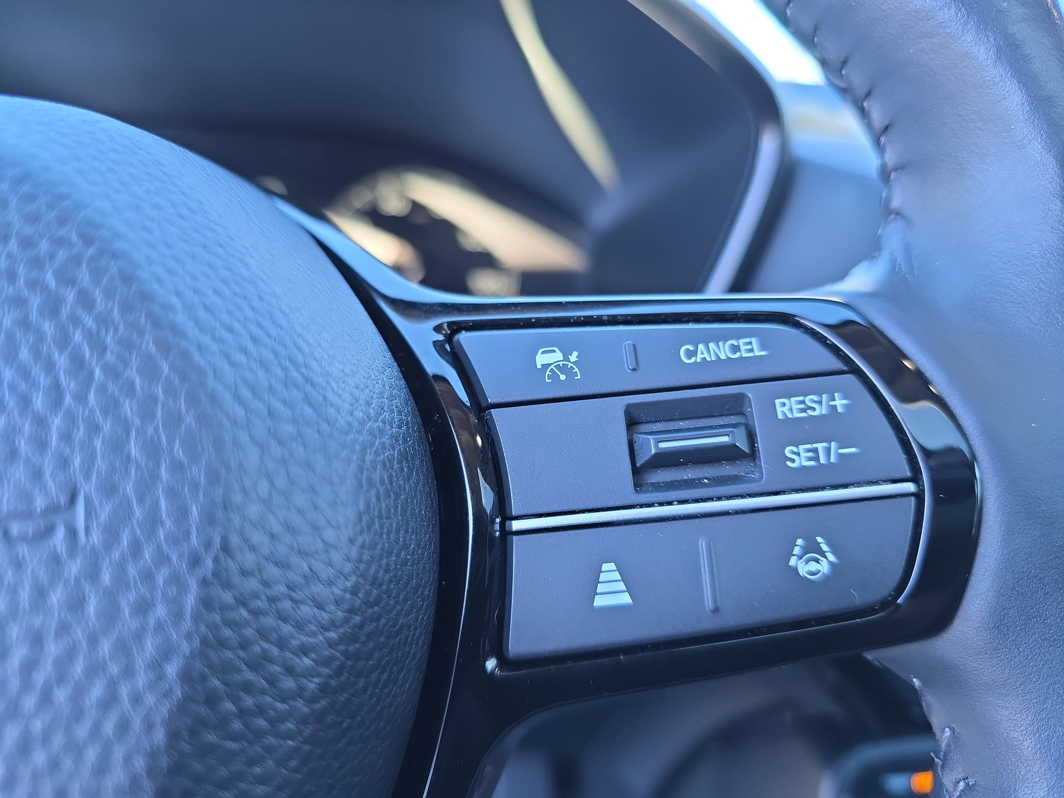 Used 2024 Honda CR-V EX-L image 18