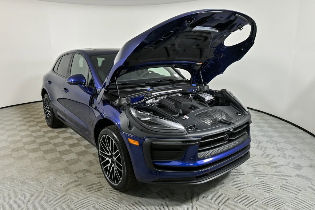 New 2026 Porsche Macan image 34