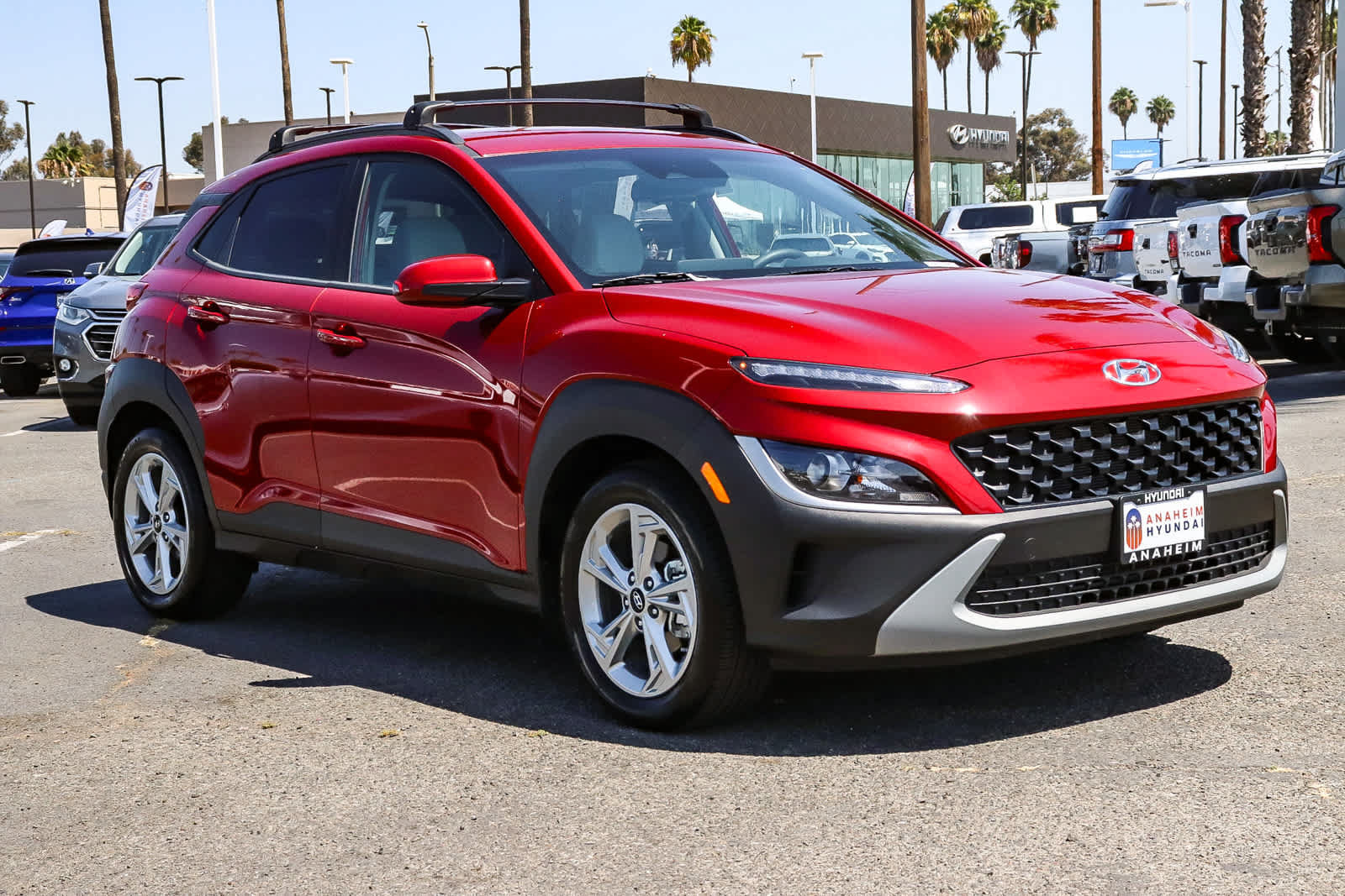 Used 2023 Hyundai Kona SEL w/ Cargo Package FWD image 3